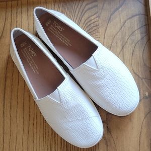 TOMS Avalon Shoes
